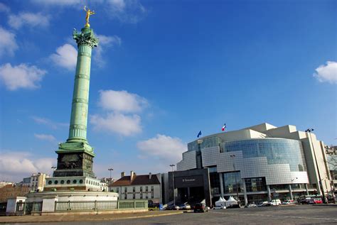myvidster-bastille|Place de la Bastille in Paris, France .